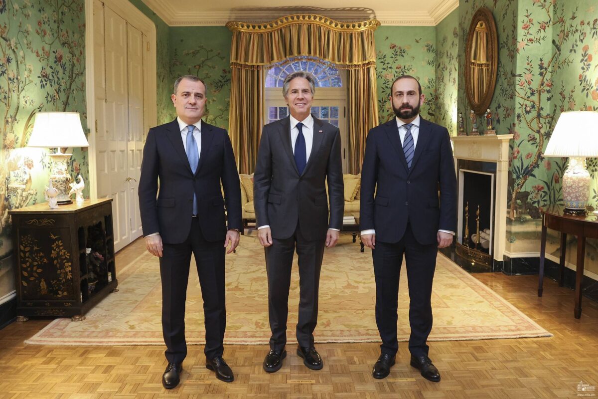 ABD, Ermenistan ve Azerbaycan dışişleri bakanları Washington'da buluştu